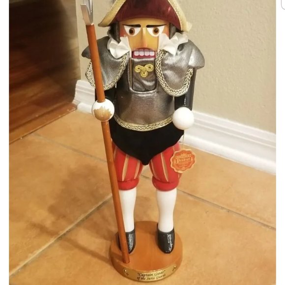 BOX GERMAN STEINBACH WOOD COLLECTORS CLUB CAPTAIN GUIDO SWISS GUARD NUTCRACKER - Picture 3 of 15